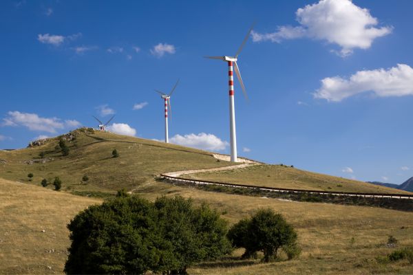 Diseño de los caminos de acceso a 21 parques eólicos en Cataluña (1)